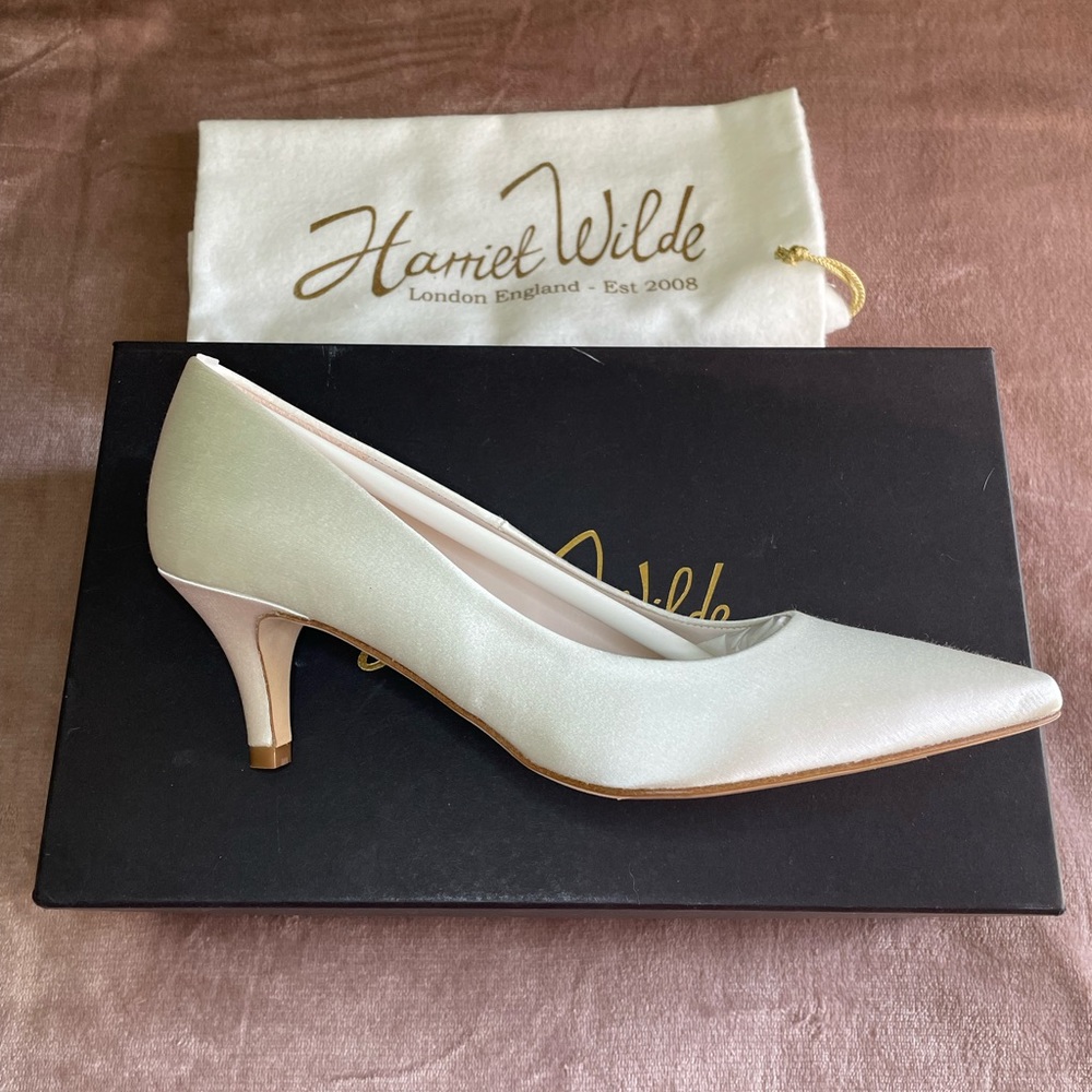 Bridal shoes